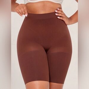 PLUS HIGH-WAISTED SHAPER SHORT BY SHAPERMINT